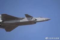 美国人如何评价歼20战机:红外隐形能力明显超过F22