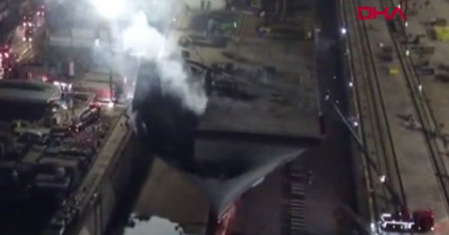 这么抗造？土耳其在建“准航母”火灾后闪电下水