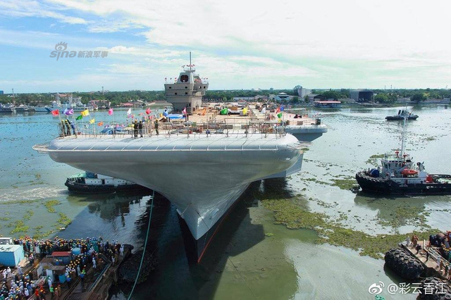 甭想追上中国001A！印度航母第三次下水还这样