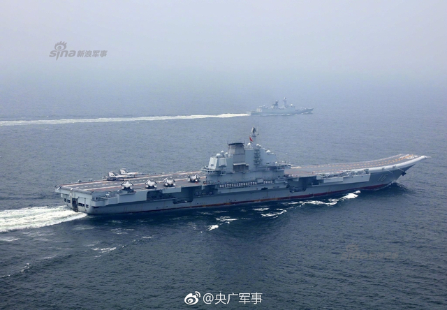 访港慑台收获满满！辽宁舰编队返回青岛航母港