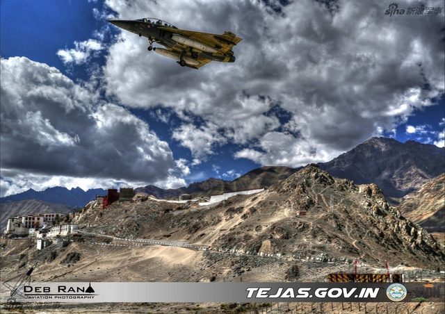 歼10都几百架了！印度第9架量产型LCA战机首飞