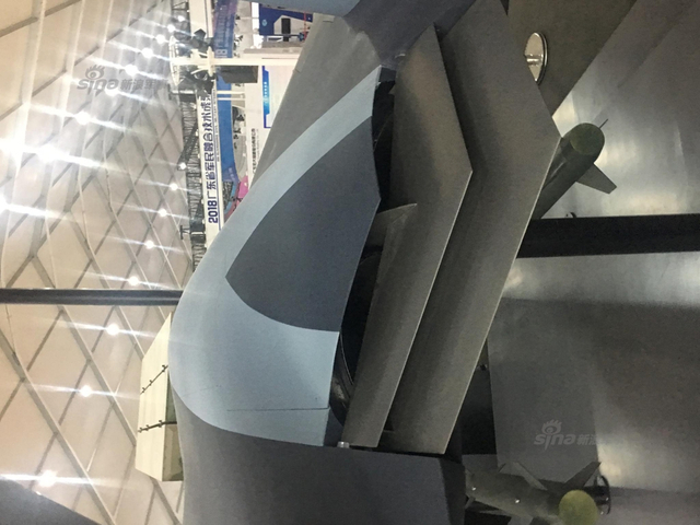 中国版黑鸟？我神秘飞机亮相 隐形喷口比歼20更高级