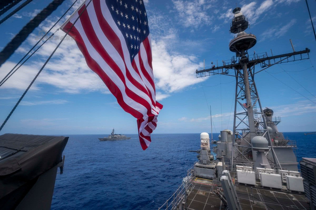 中国侦察舰现身关岛海域 抵近侦察美日印海上联演