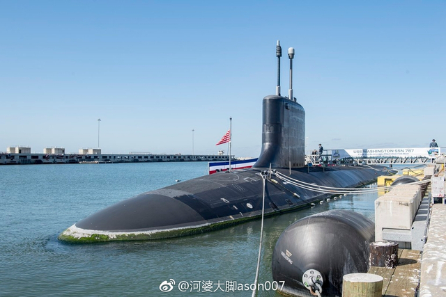 美军最新核潜艇华盛顿号服役