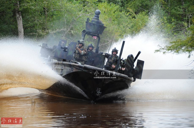 小艇也凶猛!带你了解美国特战快艇部队