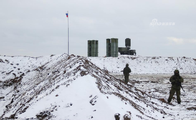 剑拔弩张!俄军向克里米亚部署第四套S400防空系统