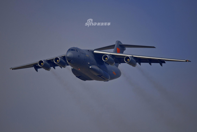 鲲鹏展翅高飞!一组美图回顾我军运20航展雄姿