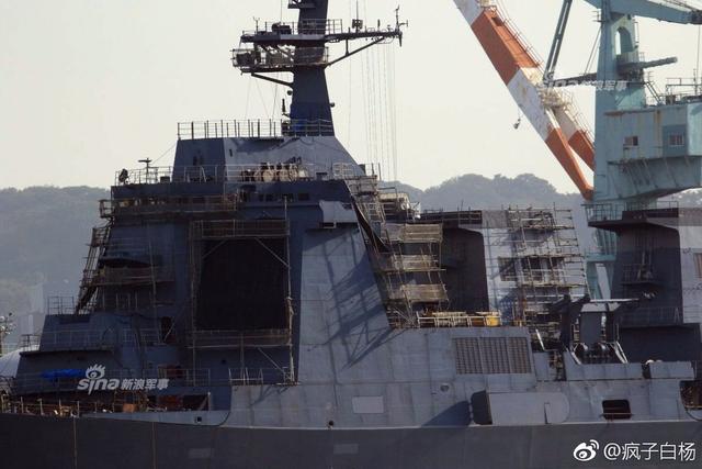 日本摩耶号疑似正装相控阵雷达