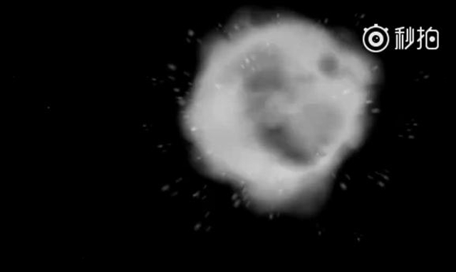 夜空中留下绚丽彩虹!中国陆基中段反导试验成功