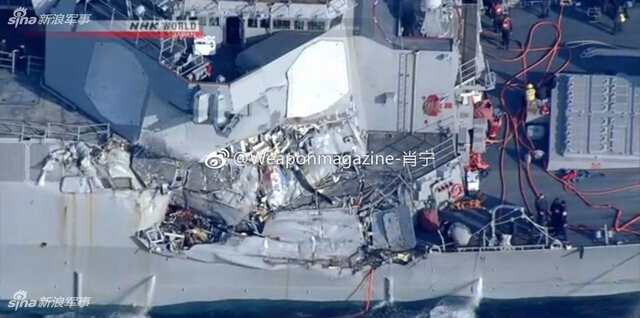 现场惨烈：美军宙斯盾舰在日本海域与货轮相撞