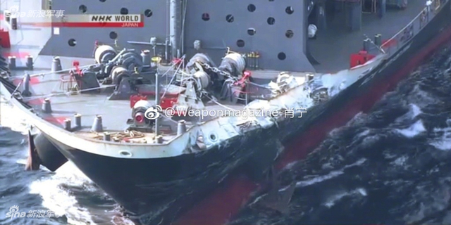 现场惨烈：美军宙斯盾舰在日本海域与货轮相撞