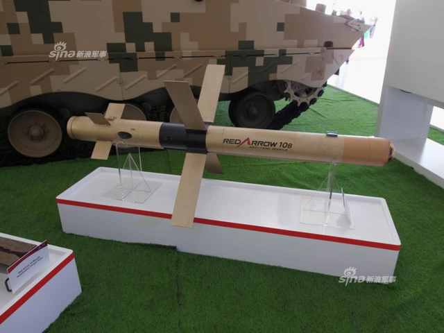 2017中国兵器装甲日：多款新型战车集中亮相