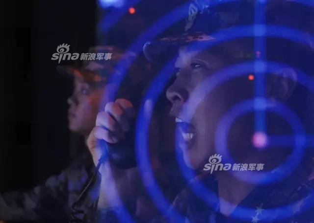要警告谁：中国海军神盾舰编队在印度洋实弹演习