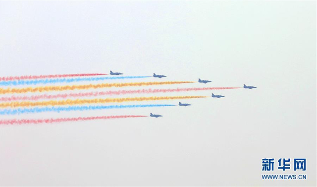 看得人热血沸腾：70张大图回顾国庆阅兵全程