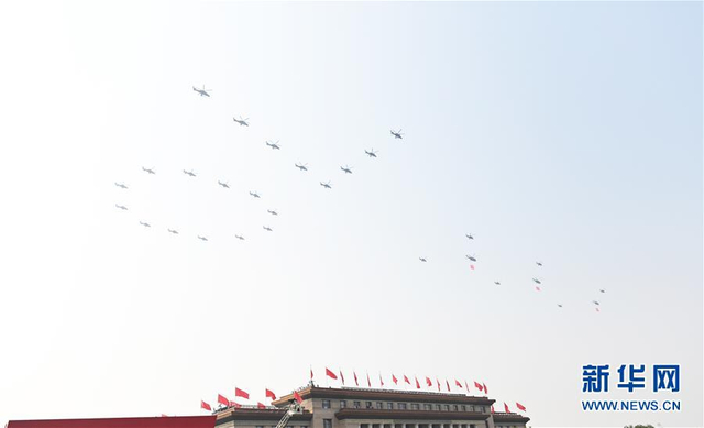 看得人热血沸腾：70张大图回顾国庆阅兵全程