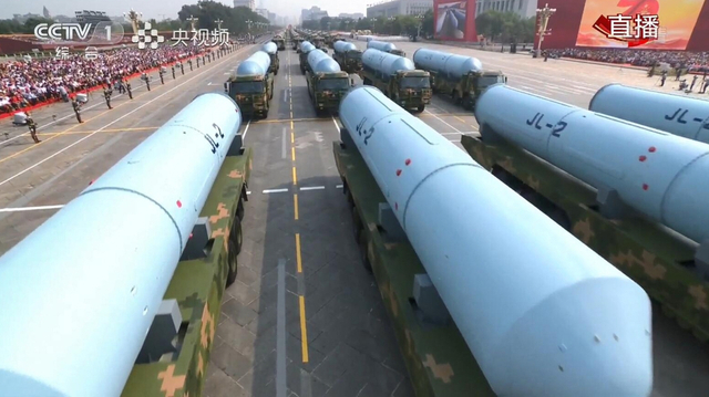 西方列强就怕这个：国庆阅兵威力最强的是这4款利器