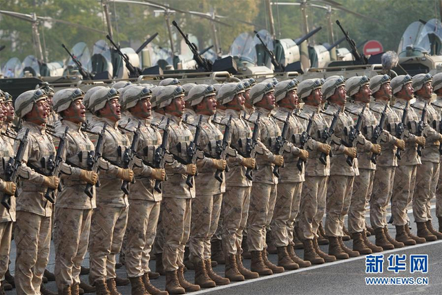 终于要换掉95了:国产新一代突击步枪闪亮登场