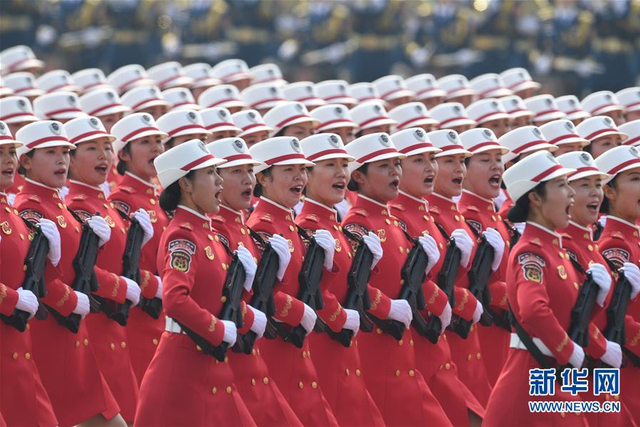 看得人热血沸腾：70张大图回顾国庆阅兵全程