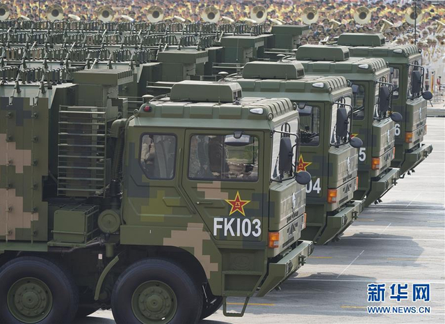 看得人热血沸腾：70张大图回顾国庆阅兵全程