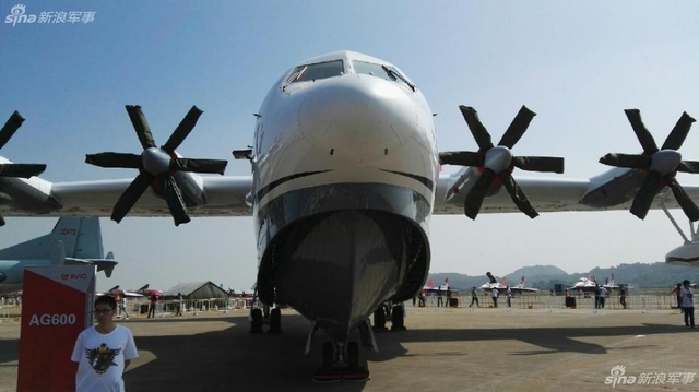 现场直击!中国水陆两栖大飞机AG600今日成功首飞