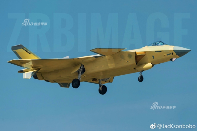 新春新气象:又一波歼20战机新猛照霸气逼人