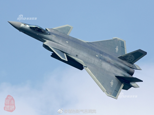 新春新气象:又一波歼20战机新猛照霸气逼人
