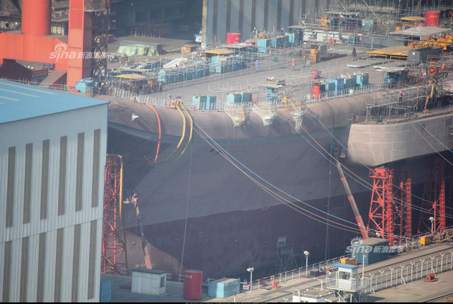 假期赶工即将下水！国产001A航母最新高清大图