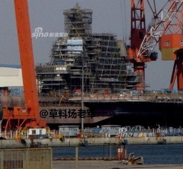 假期赶工即将下水！国产001A航母最新高清大图