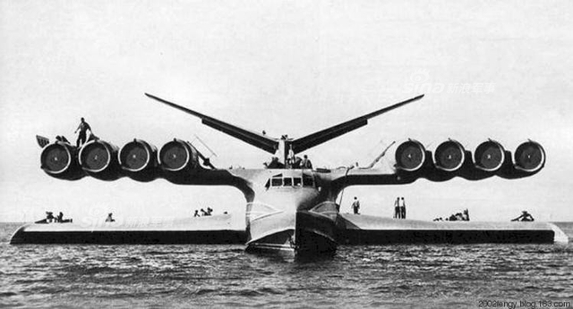 破航母编队防护新利器！中国地效无人机想象图