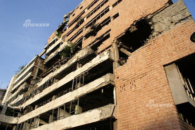 中国人心中永远那道疤：驻南联盟使馆被炸18年