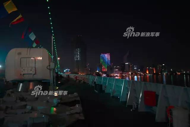 胡志明市夜景不错！中国海军舰艇编队访问越南