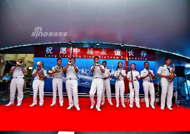胡志明市夜景不错！中国海军舰艇编队访问越南