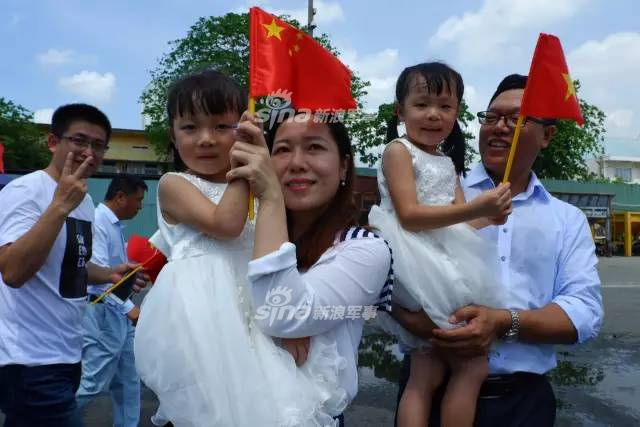 胡志明市夜景不错！中国海军舰艇编队访问越南