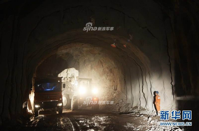 再连丝路！中国在乌兹别克造中亚第一长的隧道