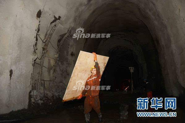 再连丝路！中国在乌兹别克造中亚第一长的隧道