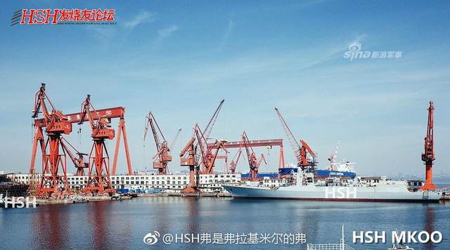 打造一个航母编队！大连还在建三艘052D驱逐舰