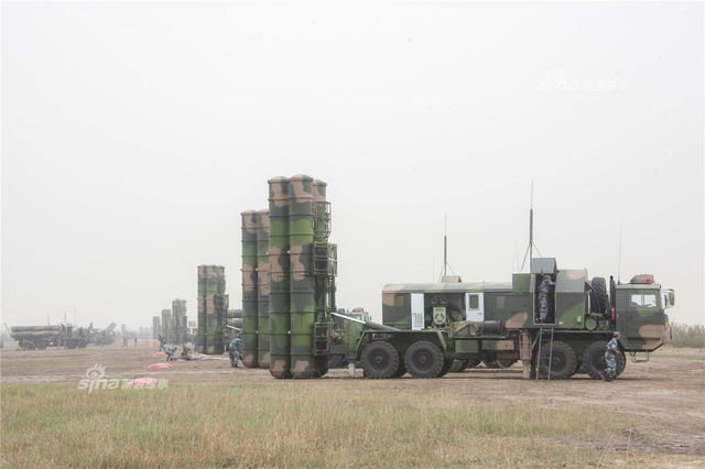 让美机有来无回！解放军红旗9导弹一眼望不到头