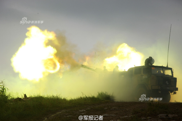 印度买美M777炮！中国自行卡车炮高原演习回击