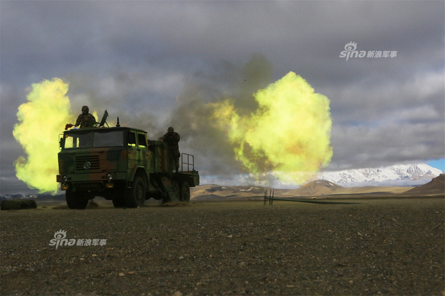 印度买美M777炮！中国自行卡车炮高原演习回击
