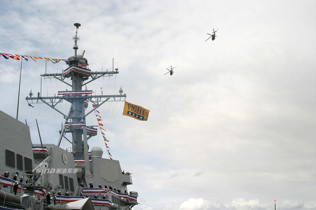 南海再掀风浪!美军驱逐舰24日进我岛礁12海里