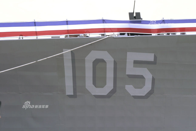 南海再掀风浪!美军驱逐舰24日进我岛礁12海里