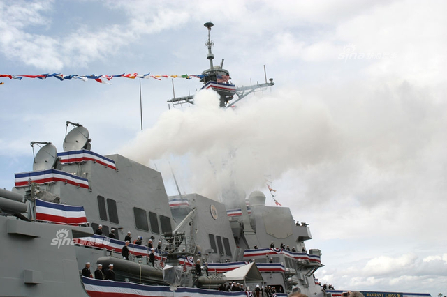 南海再掀风浪!美军驱逐舰24日进我岛礁12海里