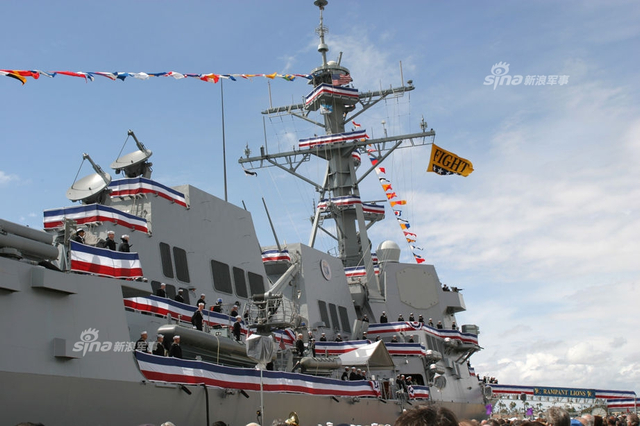南海再掀风浪!美军驱逐舰24日进我岛礁12海里