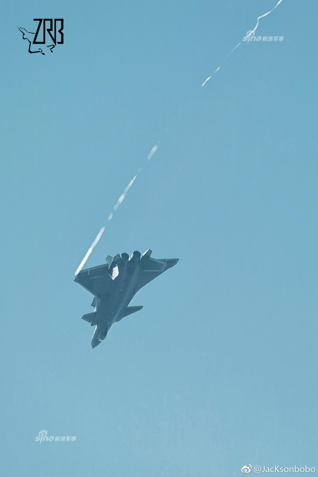 国发还是俄发？歼20无论用哪个都是先进五代机