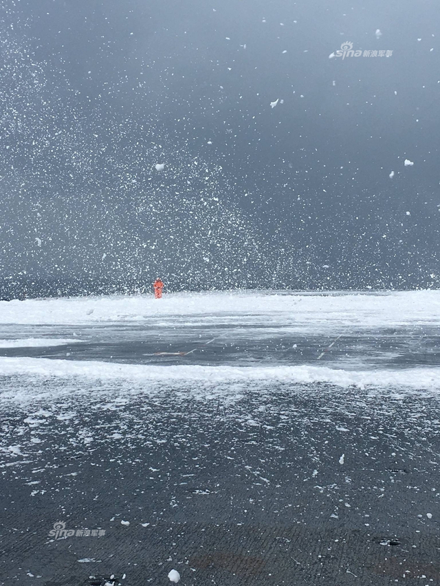 美军最新福特号航母验收测试！交付前最后阶段