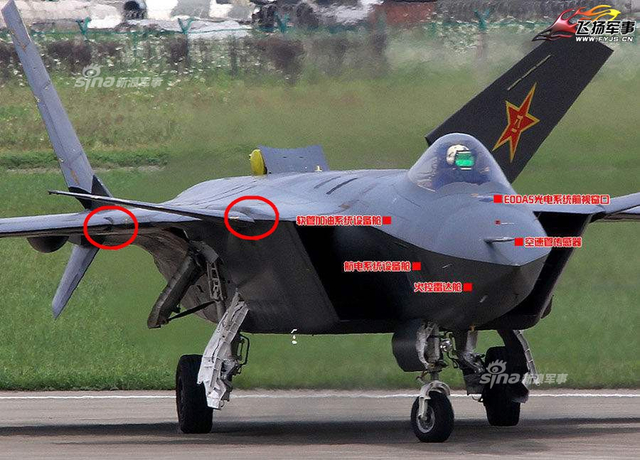 细品歼20战机隐身设计细节：和F22一样纤毫不失
