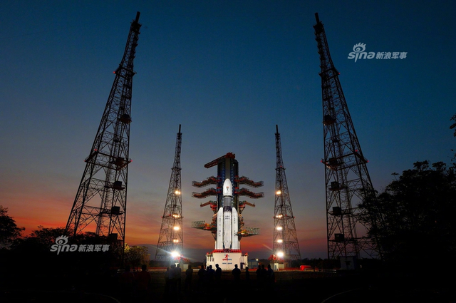 印度巨资研制大火箭成功发射：不如20年前中国
