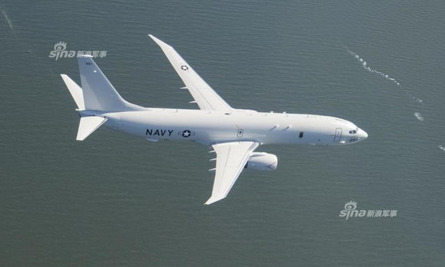 还敢再来不?网友绘歼11B桶滚机动拦截美P8画面