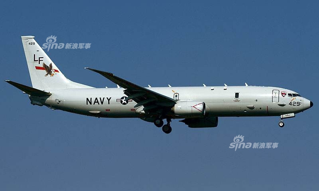 还敢再来不?网友绘歼11B桶滚机动拦截美P8画面