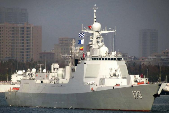 中华神盾兄弟舰！中国最强舰队戍卫南海的海疆